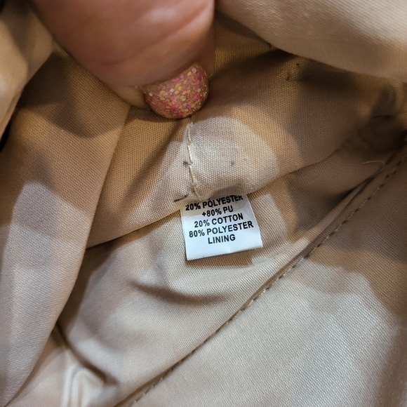 Toffilicious Sash Bag Crossbody NWOT Faux Suede - Picture 5 of 5